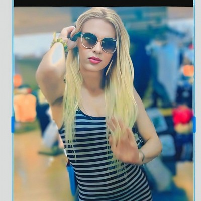 Ankara kızılay da oturuyorum yanlız yaşıyorum.. Resimler kendime aittir.. Temizlik saygı gizlilik en önce gelen iklimdir.. Her kula nasip olacak bir #travesti değilim beni tsnırsan büyük farkı görebilirsiniz..